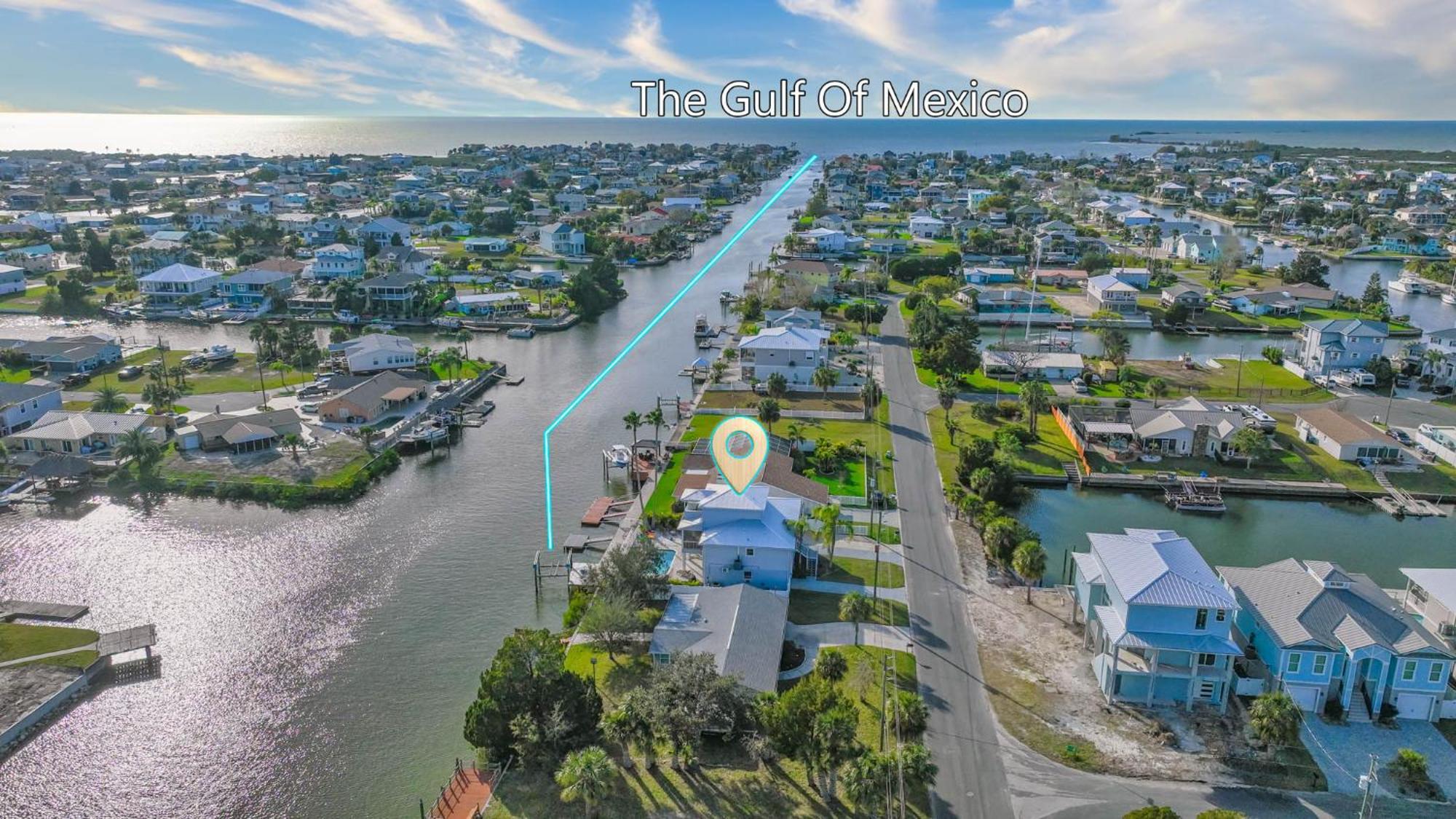 5 Bed3Bath Waterfront Pool Home With Full Gym, Office, And Heated Pool! Hernando Beach Экстерьер фото