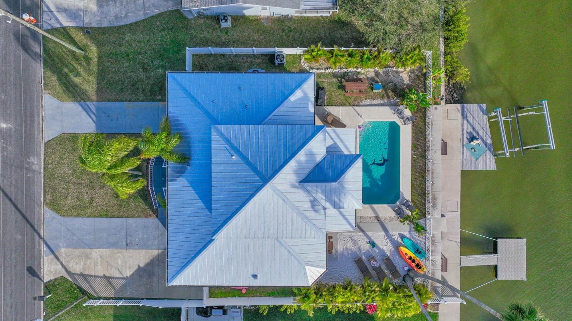 5 Bed3Bath Waterfront Pool Home With Full Gym, Office, And Heated Pool! Hernando Beach Экстерьер фото