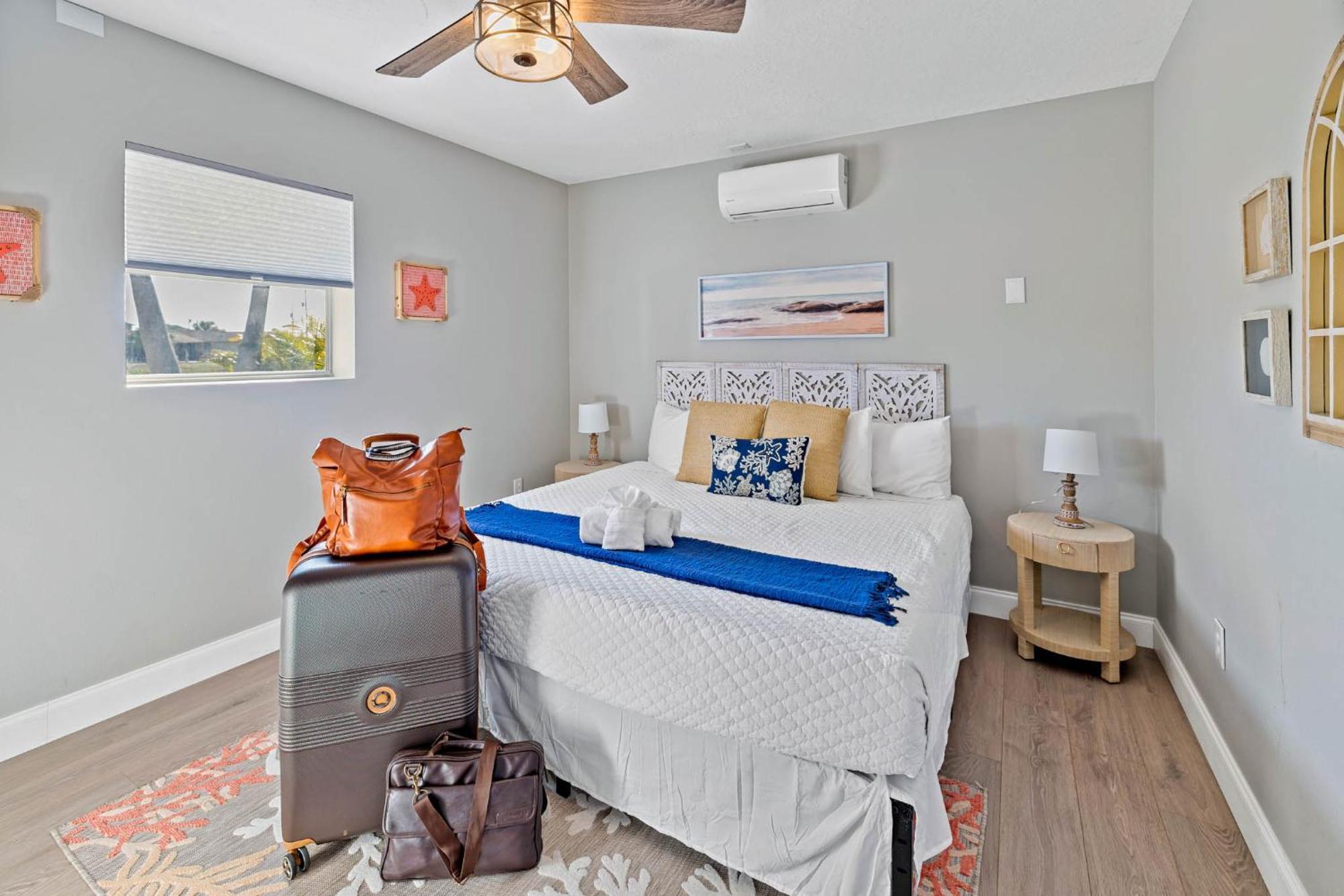 5 Bed3Bath Waterfront Pool Home With Full Gym, Office, And Heated Pool! Hernando Beach Экстерьер фото